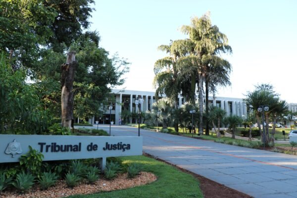 Juiz que denunciou colegas em Mato Grosso do Sul é afastado por tribunal