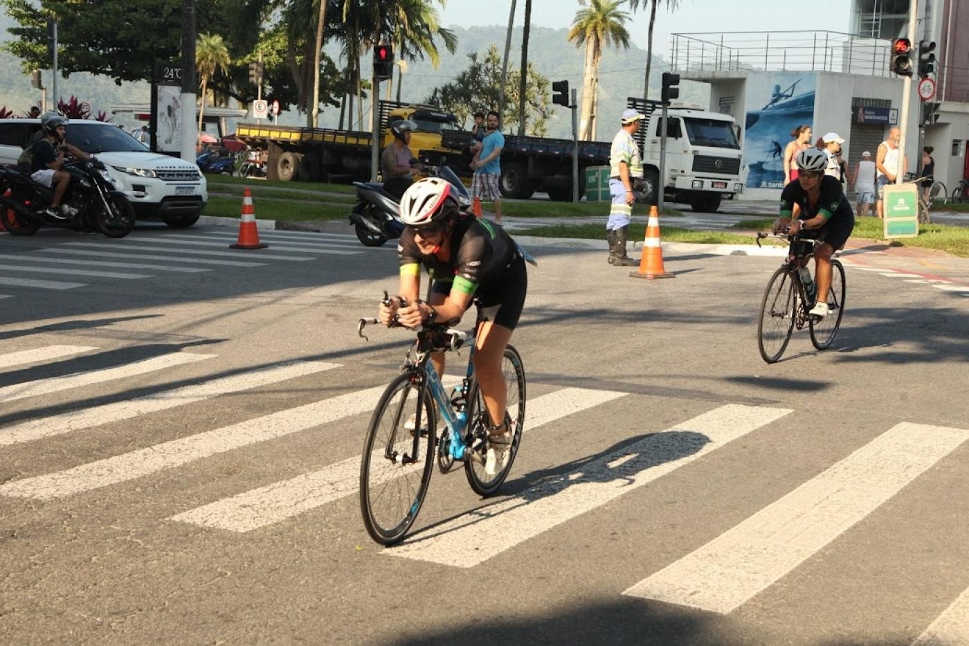 Provas esportivas alteram o trânsito nas vias de Santos neste domingo; confira as interdições