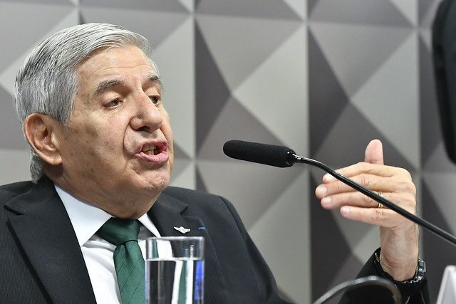 Bolsonaro ‘convida’ Moraes para ser candidato a vice-presidente em 2026