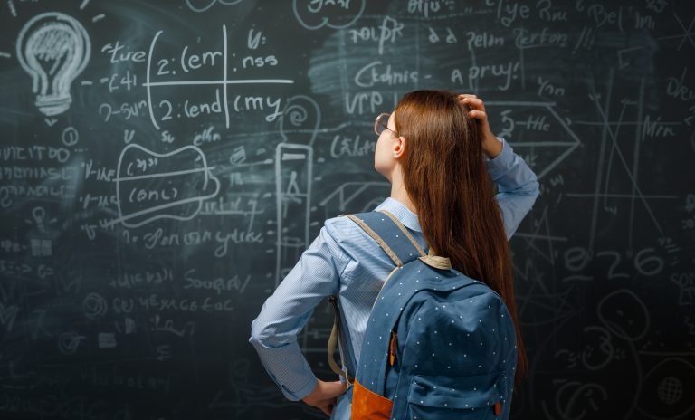 Comissão debate criação do mês de conscientização sobre pessoas com altas habilidades