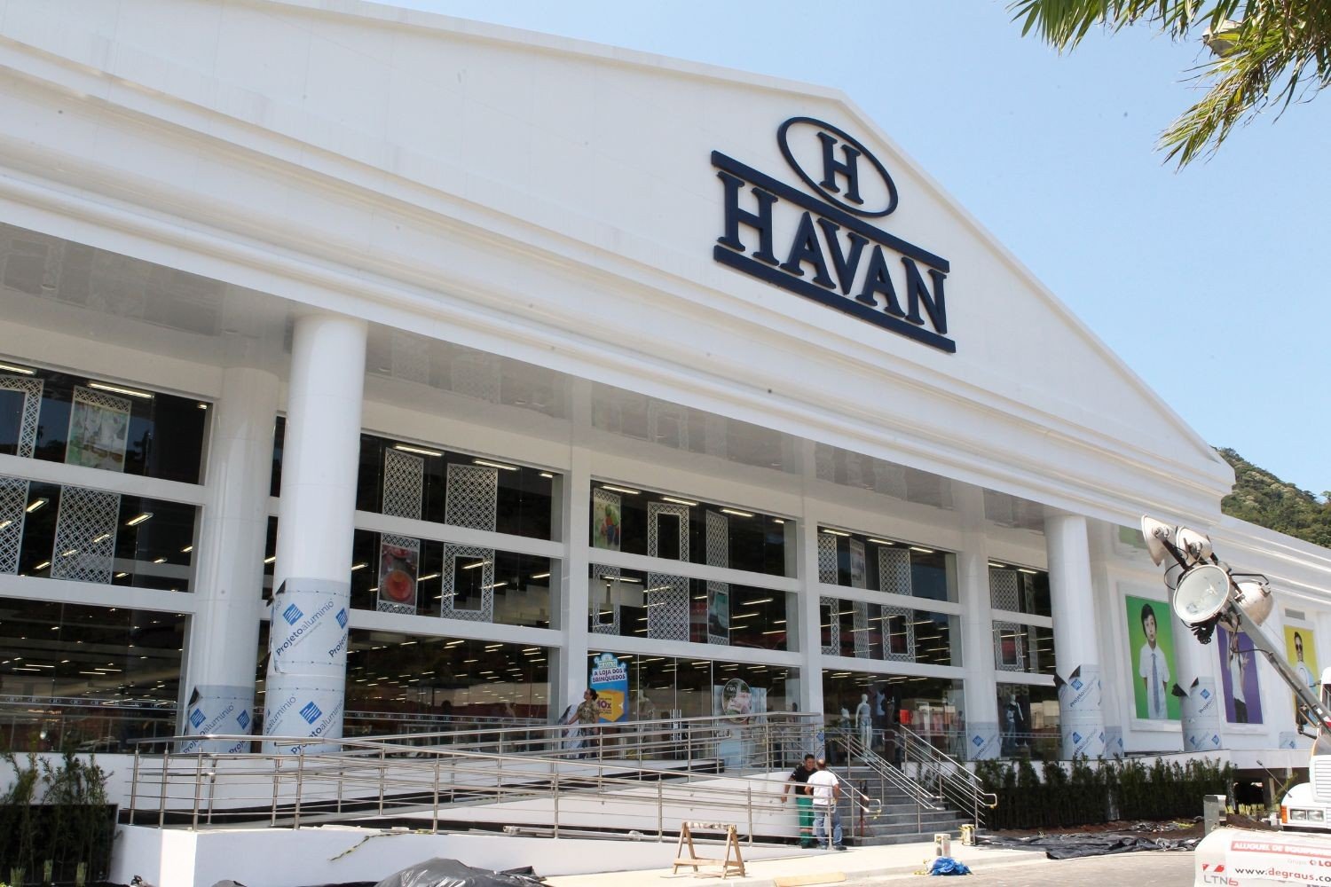 Havan é condenada por demitir funcionária que foi testemunha em ação trabalhista