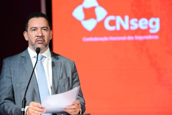 Decreto do IOF é ‘punitivo’ e provocará R$ 500 bi de prejuízo, diz Confederação Nacional das Seguradoras