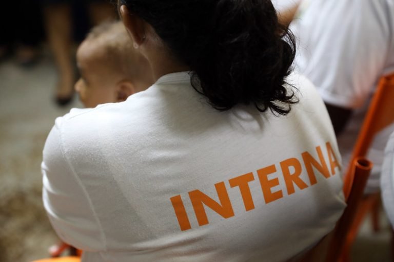 Comissão discute os exercícios da maternidade, políticas de cuidado e alternativas à privação de liberdade