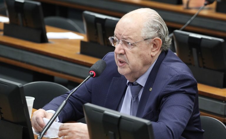 Comissão debate dificuldades técnicas para a implementação da reforma tributária