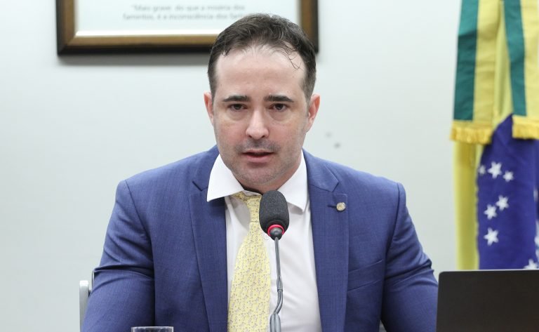 Comissão aprova obrigatoriedade de concessionária do metrô observar normas federais de segurança
