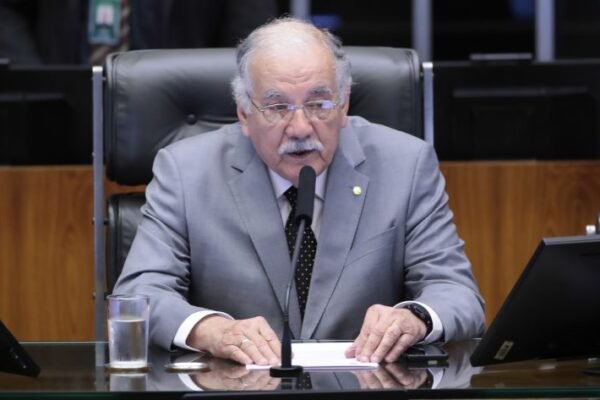 Comissão do Esporte aprova inscrição gratuita em competição esportiva para doador de sangue