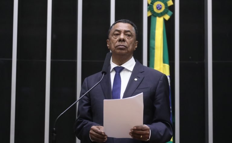 Câmara aprova projeto que aumenta de 513 para 531 o número de deputados federais