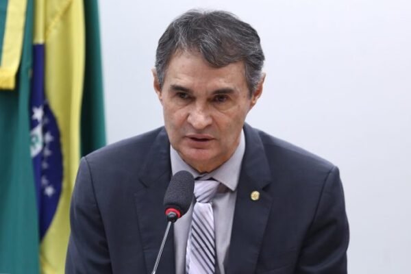 Comissão aprova criação do Código Brasileiro de Defesa do Turista Comissão aprova criação do Código Brasileiro de Defesa do Turista