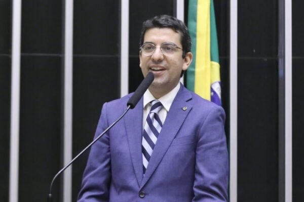 Comissão aprova reconhecimento do modo de fazer renda de filé de Alagoas