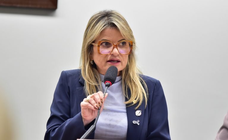 Comissão aprova inclusão de princípios de acessibilidade na telessaúde