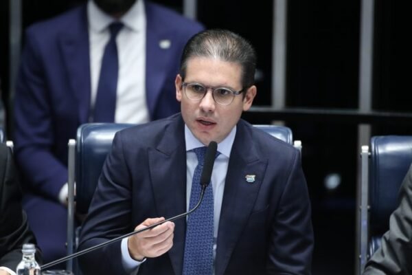 Hugo Motta defende diálogo e diplomacia para solução dos desafios globais Hugo Motta defende diálogo e diplomacia para solução dos desafios globais