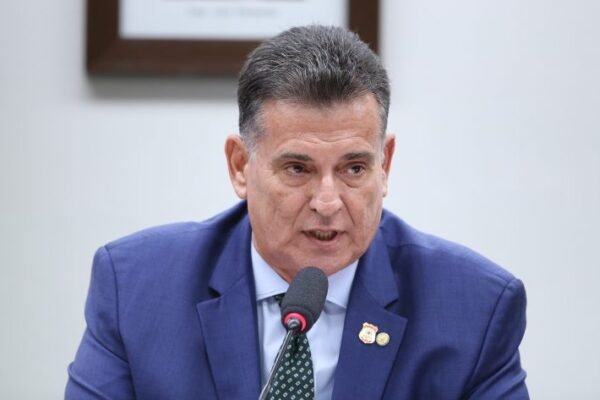 Comissão aprova obrigatoriedade de licitação para obras de cisternas