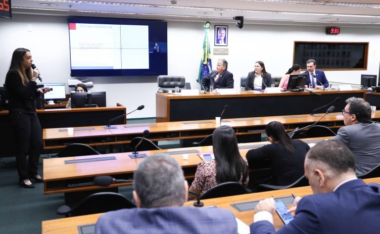 Especialistas veem desafios para o tratamento da obesidade no Brasil