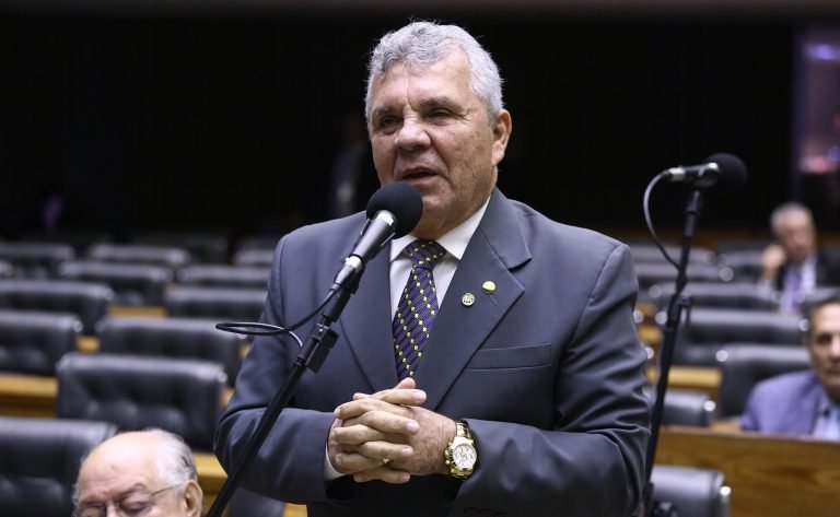 Conflito entre Israel e Irã repercute em discursos de deputados no Plenário