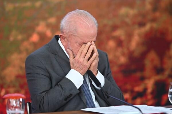 Conta de luz ‘gratuita’ vai ter impacto de mais de R$ 4 bilhões no bolso dos brasileiros