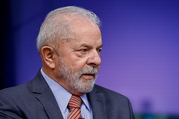 Residências diplomáticas no exterior custam R$ 175 milhões por ano