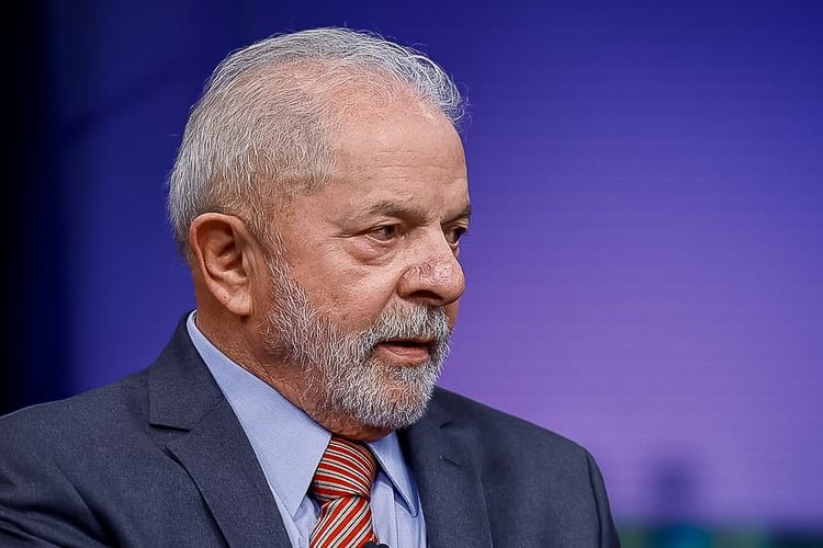 Residências diplomáticas no exterior custam R$ 175 milhões por ano