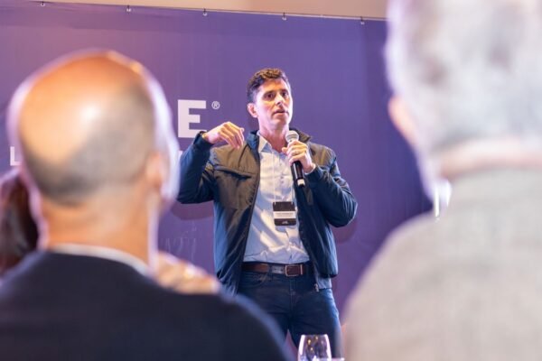 Itanhaém lança novas leis urbanas
em evento com empresários da construção civil