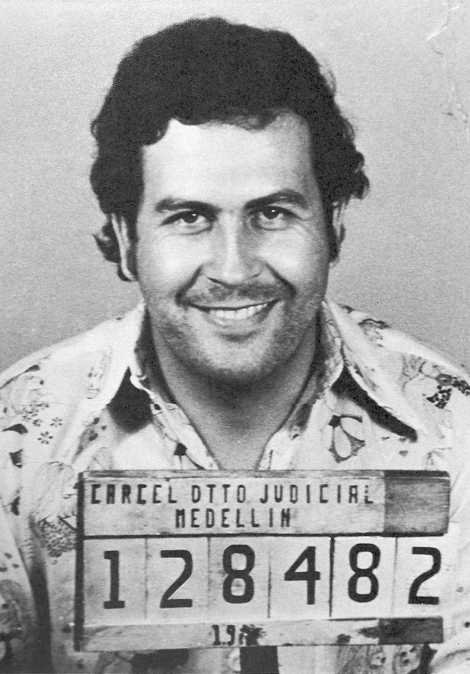 Piloto de Pablo Escobar diz que chegou a ganhar R$ 332 milhões por mês e tinha leão de estimação: ‘Eu levava toneladas de cocaína’