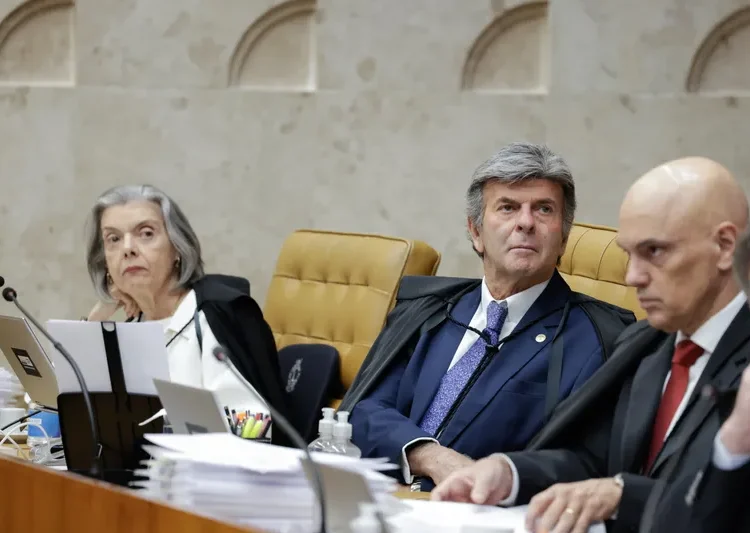 Luiz Fux muda entendimento e adota penas menores no 8 de janeiro