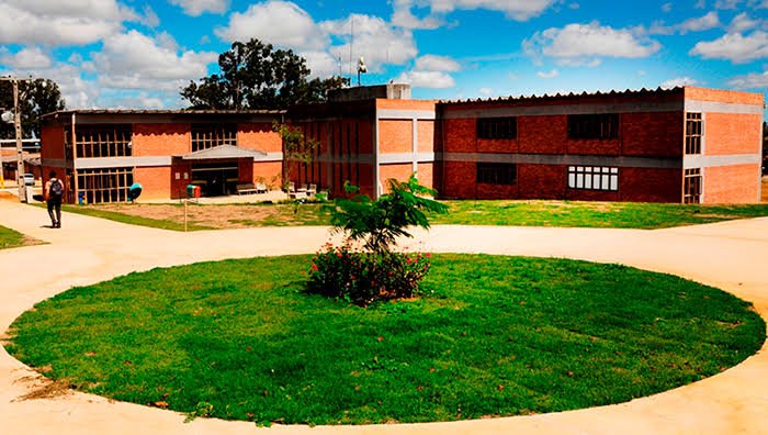 Projeto especifica cargos técnicos da Universidade Federal do Agreste de Pernambuco
