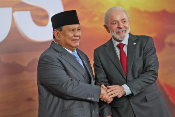 Lula recebe nesta quarta presidente da Indonésia e pode agradecer por tentativa de resgate de Juliana Marins