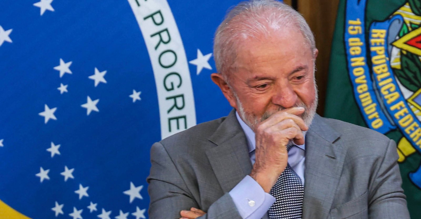 Lula, o calendário eleitoral e a democracia como farsa