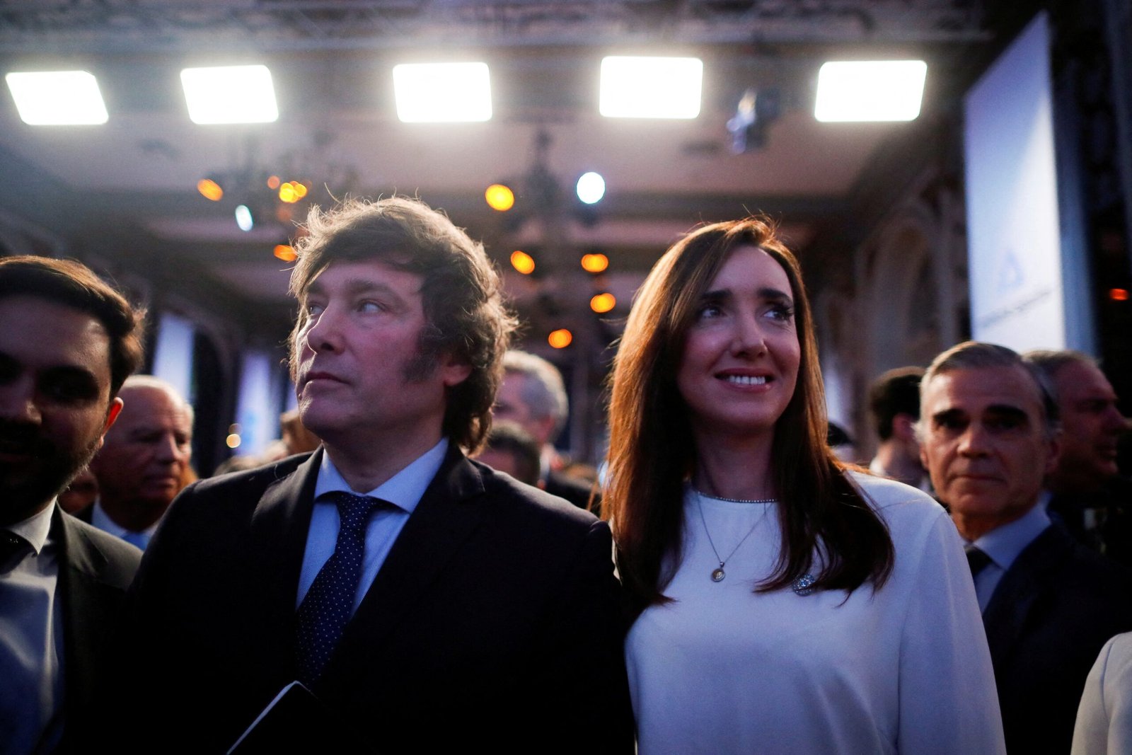 Milei chama vice de traidora após Senado argentino aprovar aumento da aposentadoria; ‘Vamos vetar’, diz