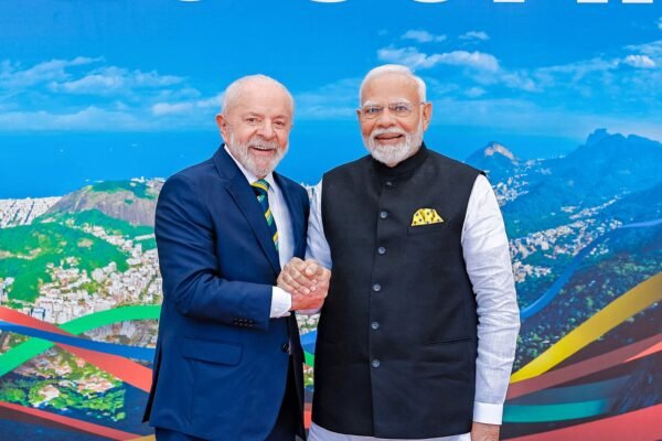 É #FAKE que Índia anunciou saída do Brics