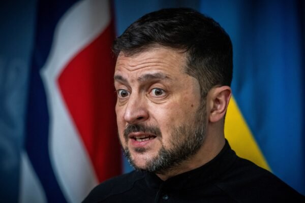 Ucrânia propõe nova rodada de negociações para acordo de paz com a Rússia para a próxima semana, diz Zelensky