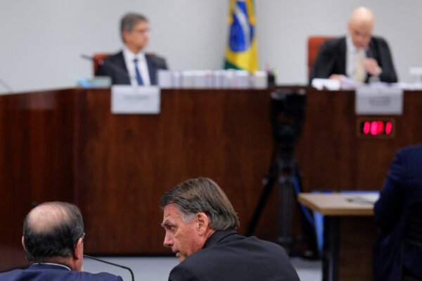 Foi Moraes que tumultuou a ordem jurídica e provocou confronto com Trump