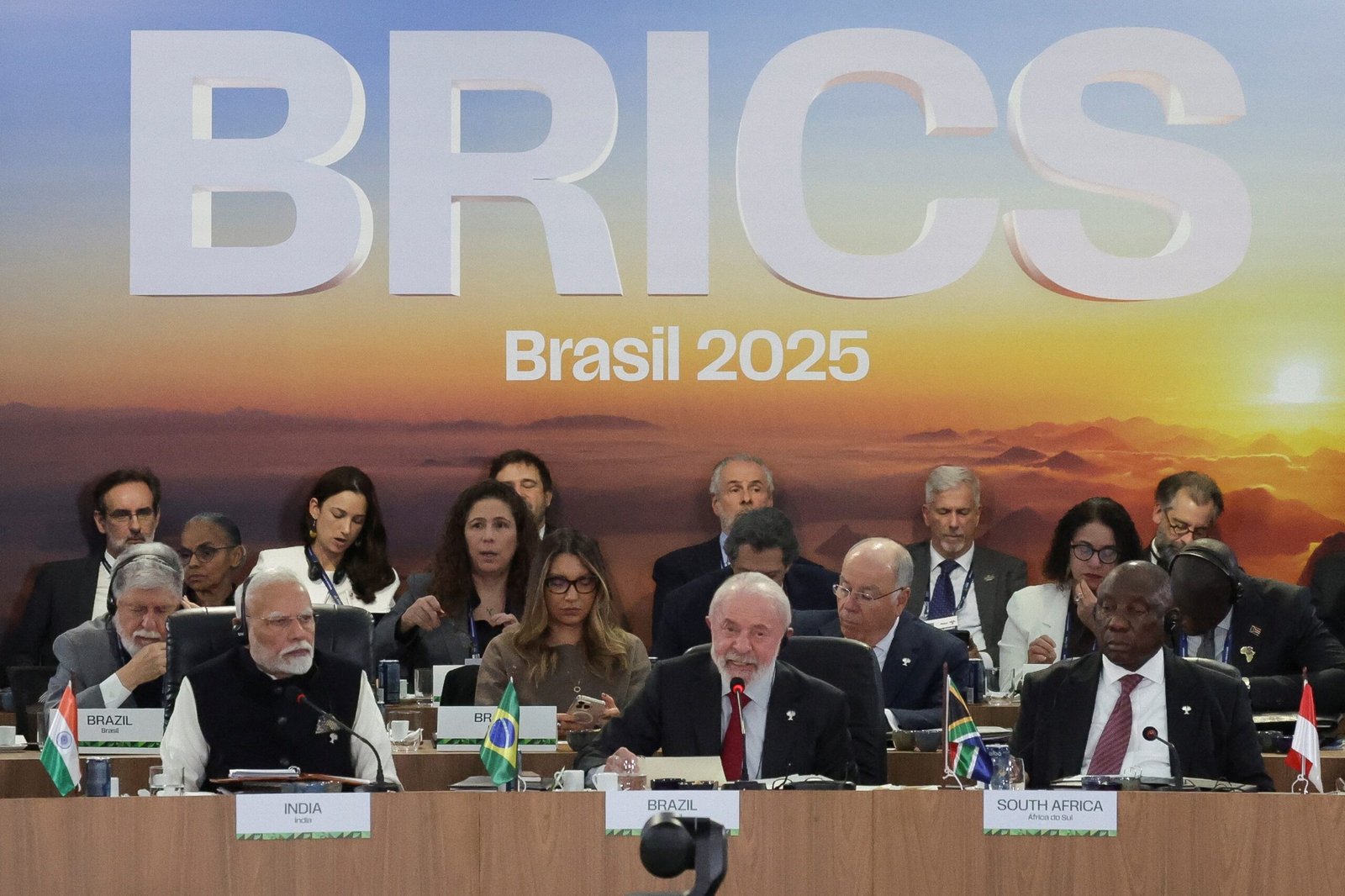 Sem citar Trump, Lula diz que Brasil não aceita ‘interferência’ de quem quer que seja