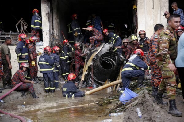 ‘Também são meus filhos’: a professora que morreu após salvar alunos do ‘inferno’ em acidente aéreo que destruiu escola