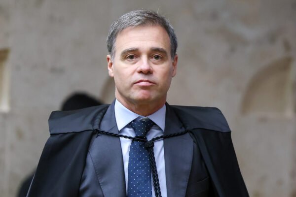 STF decide se regras da Lava Jato vão valer a outras empresas com leniência