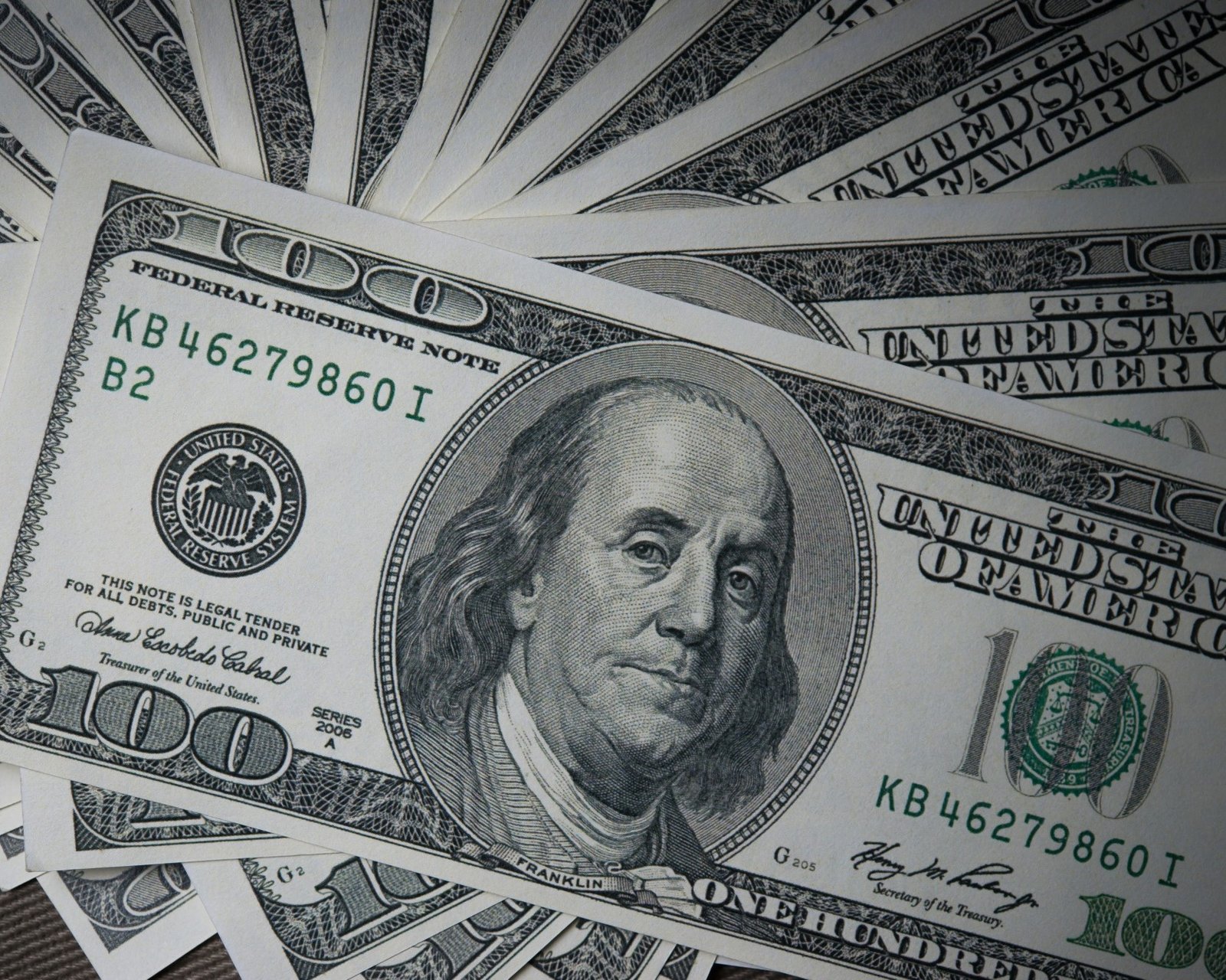 Lula reclama do dólar e defende ‘financiamento sustentável’ do Brics