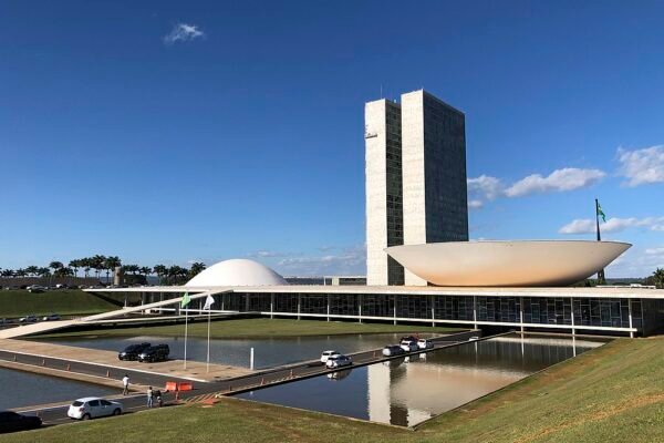 Empresa ligada a senador de Sergipe recebeu R$ 656 mil em emendas