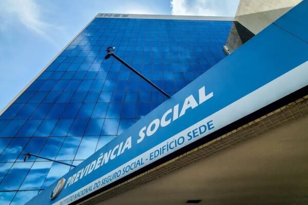 Fraude no INSS: investigadores contestam envio de dados ao STF