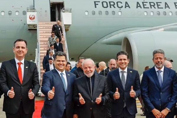 Em 5 meses, viagens de Lula custaram R$ 15 milhões
