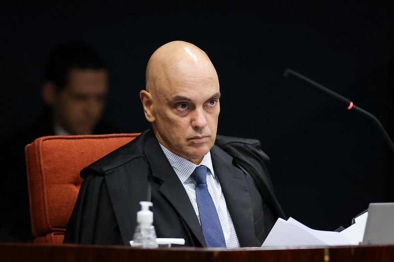 Reinserção em sistema dos EUA foi ‘ação criminosa para incriminar Filipe Martins’, afirma perito