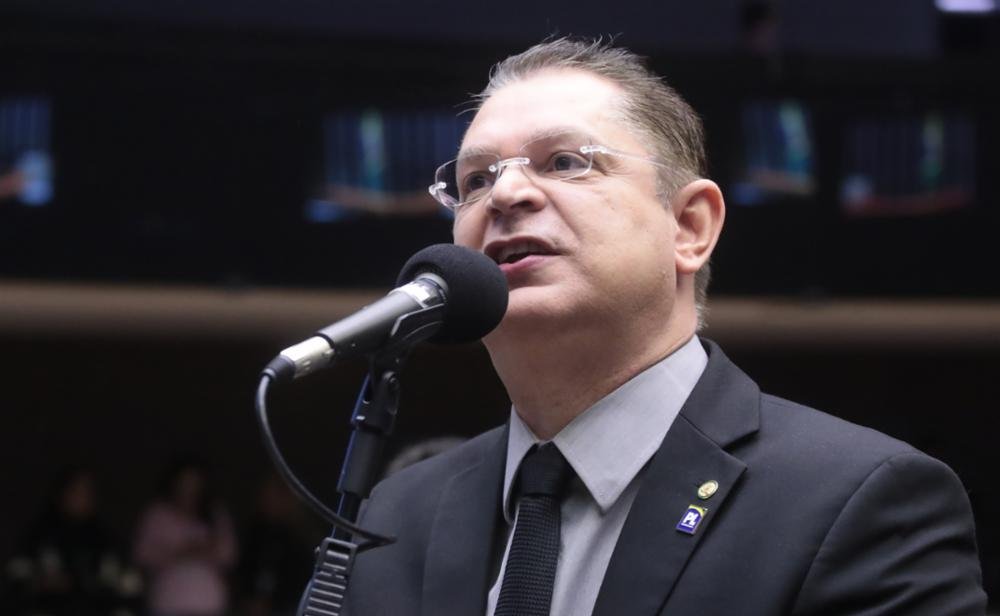 Bancada do PL manifesta apoio a Carla Zambelli