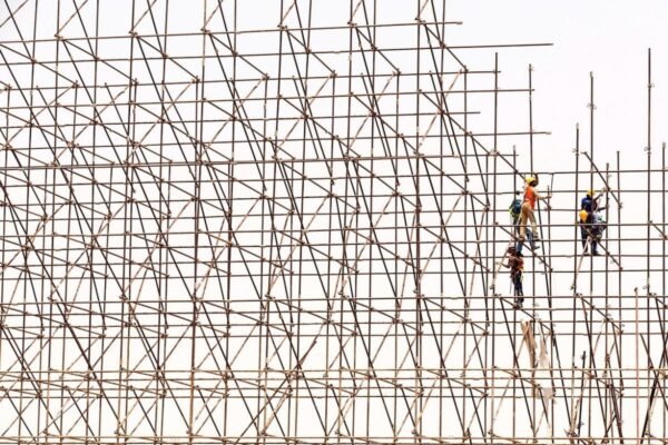 São Vicente realiza mutirão do emprego com mais de 380 vagas no setor portuário; confira