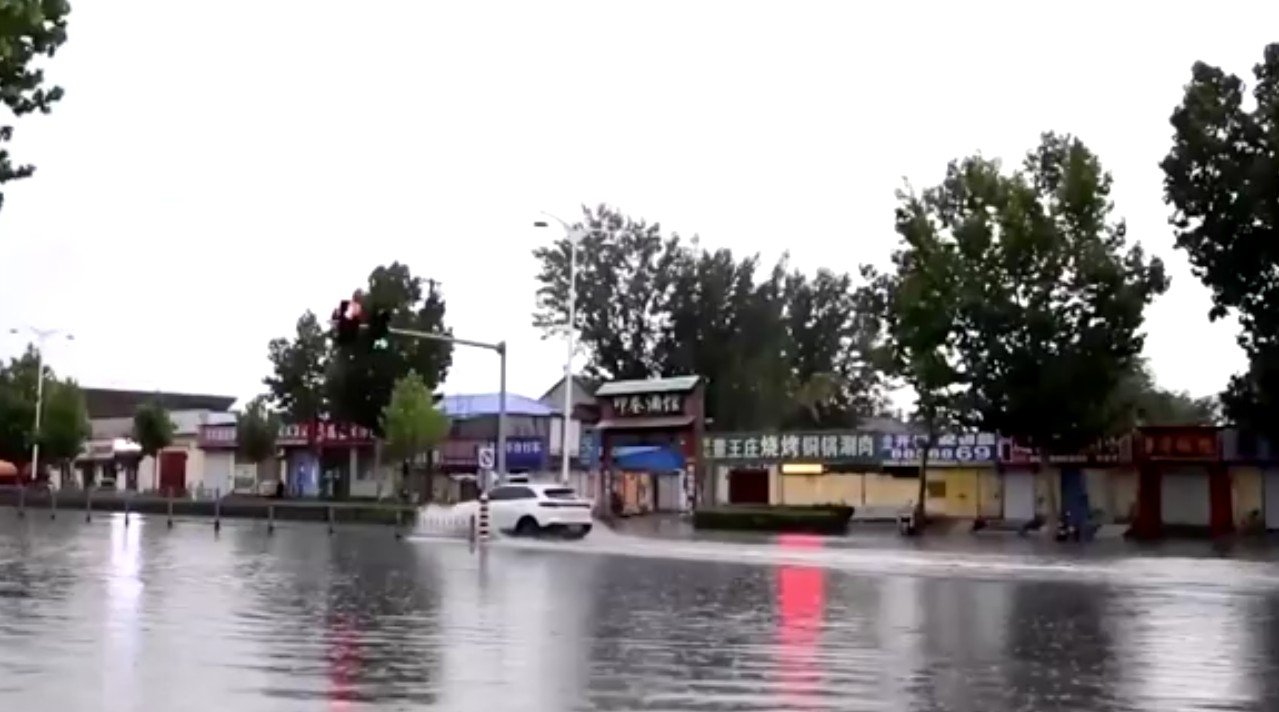 Chuva torrencial deixa 2 mortos e 10 desaparecidos em Shandong, na China