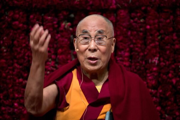 ‘Conclave budista’: como são feitos os testes para identificar criança ‘reencarnação’ de Dalai Lama