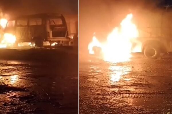 Morador de rua dorme com vela acesa dentro de ônibus e provoca incêndio em oito veículos de leilão Morador de rua dorme com vela acesa dentro de ônibus e provoca incêndio em oito veículos de leilão