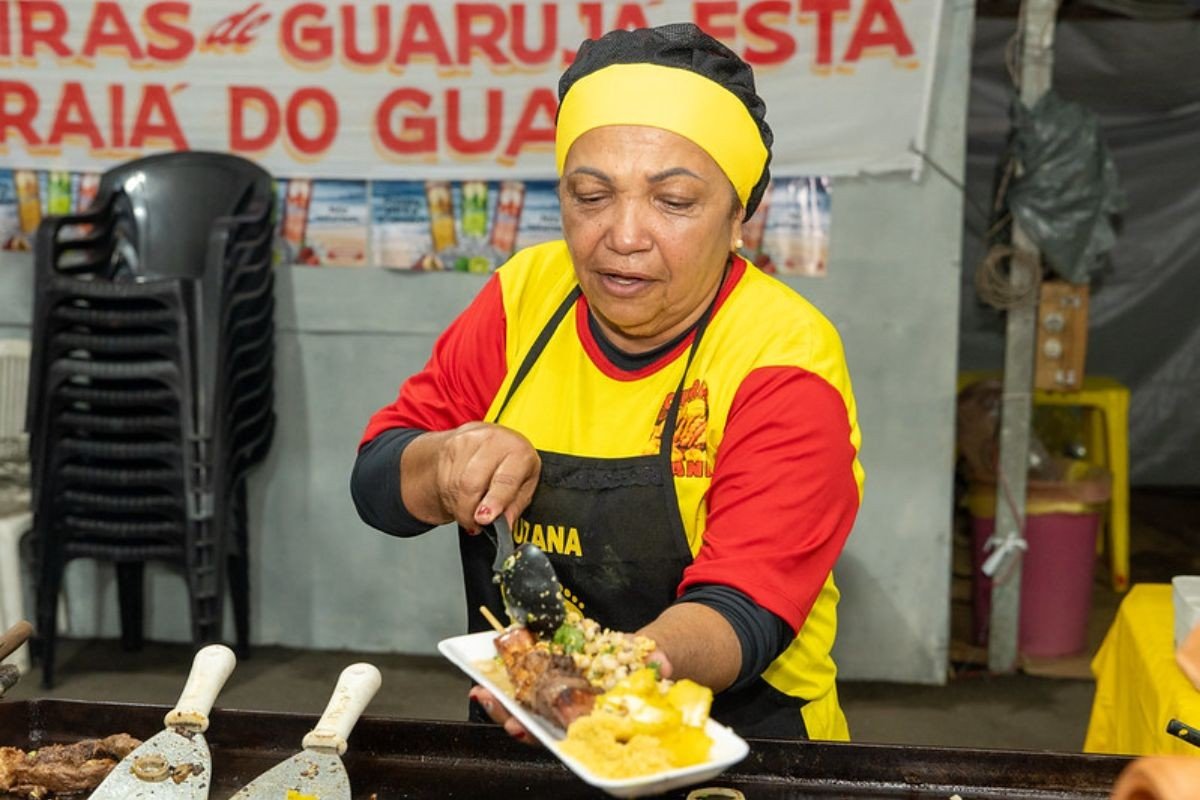 Guarujá Julino traz apresentações musicais e barracas típicas; veja programação