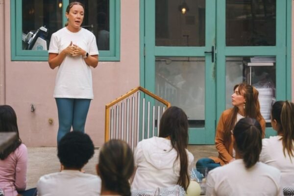Mais que clínica: Solle cria comunidade e promove bem-estar com eventos únicos Mais que clínica: Solle cria comunidade e promove bem-estar com eventos únicos