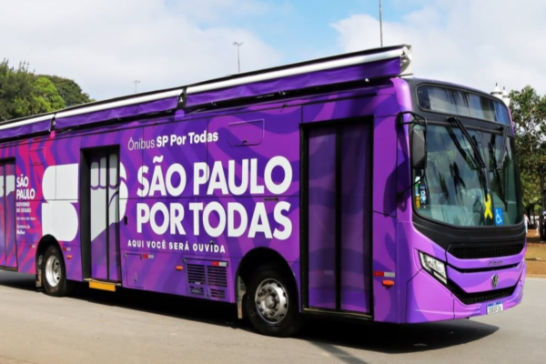 Ônibus oferece serviços gratuitos para mulheres vítimas de violência em São Vicente, SP; confira