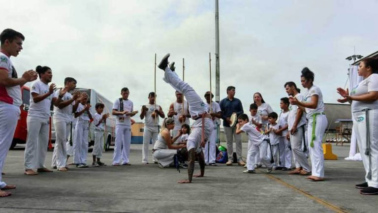 CCJ aprova 17 projetos sobre cultura, homenagens e datas nacionais