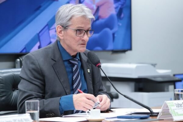 Em audiência na Câmara, Governo detalha os investimentos de R$ 4 bi em obras para a COP30 Em audiência na Câmara, Governo detalha os investimentos de R$ 4 bi em obras para a COP30