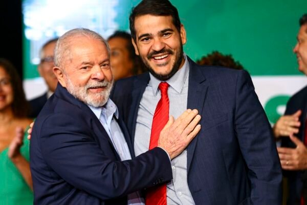 Moraes também vai relatar ação da AGU sobre IOF